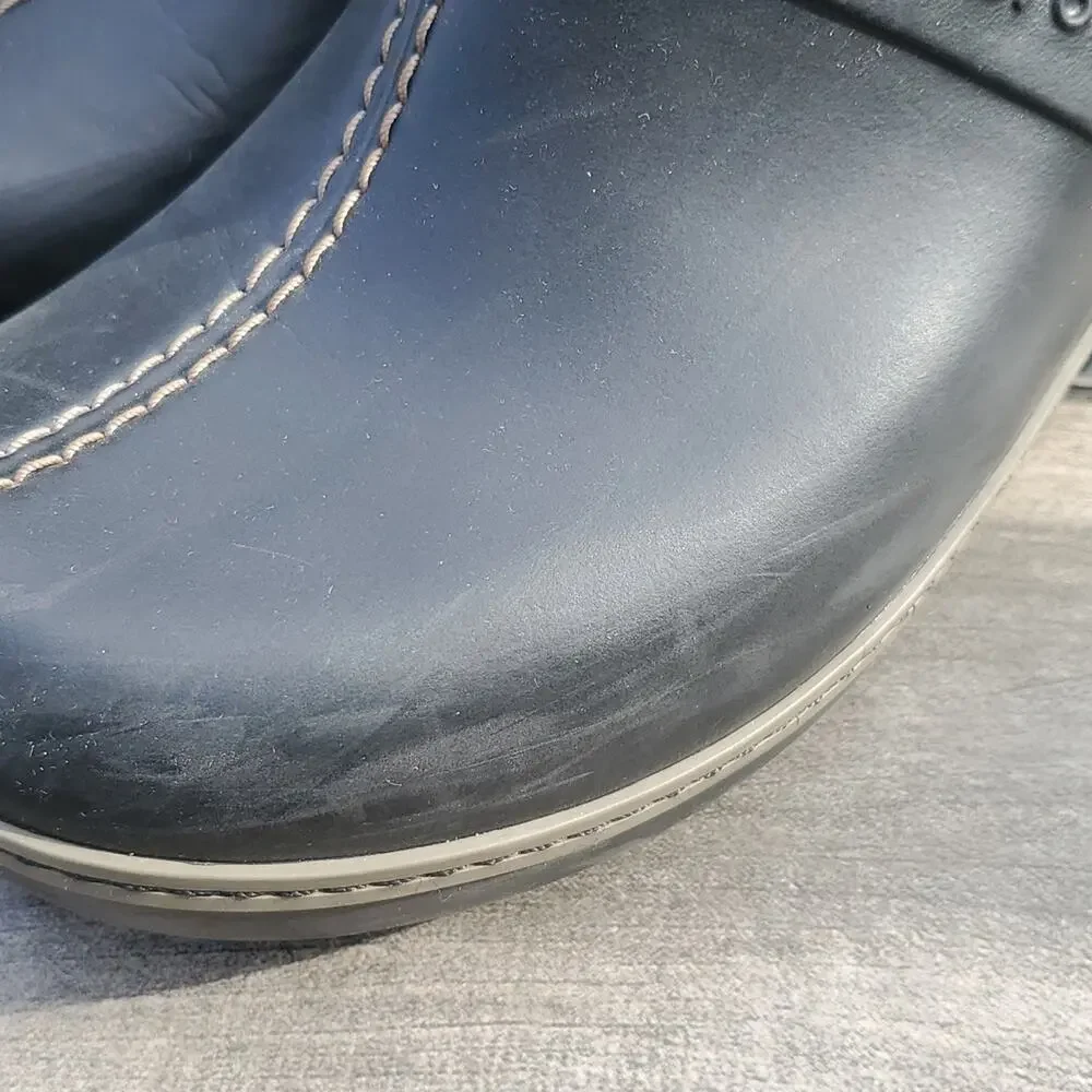 Crocs Cobbler Fuzz Clogs Size 8 - Picture 6 of 6